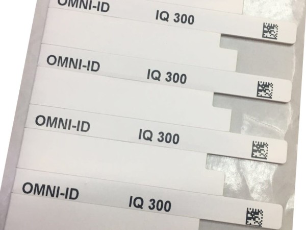 Omni  IQ300 65*6抗金属RFID标签